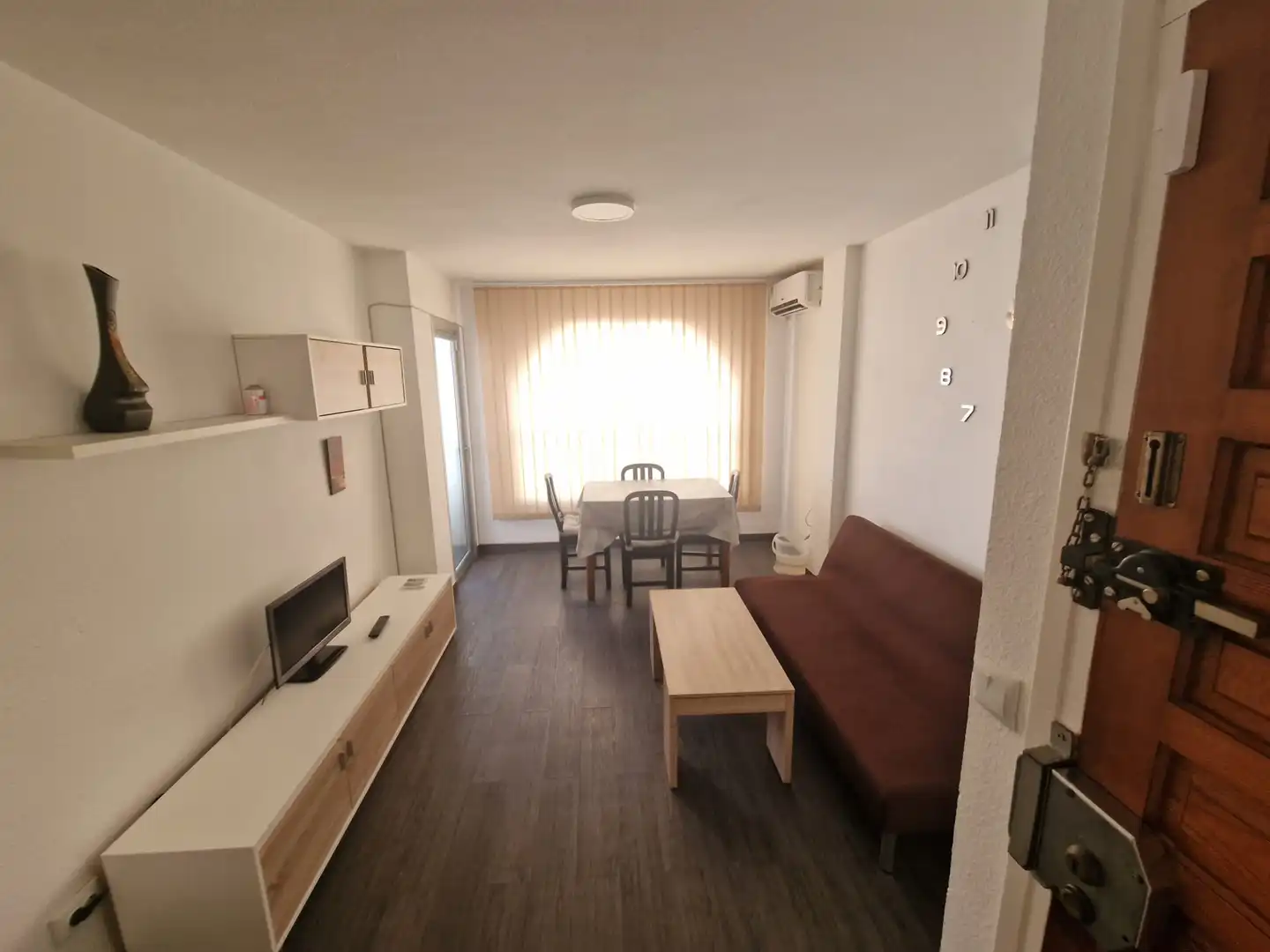 Flat with terrace to rent in Santa Pola ciudad