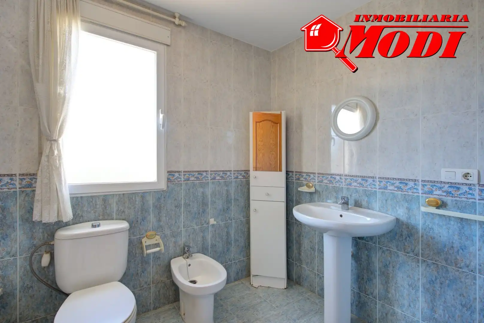 Bathroom of Houses for sale in Padul  with Private garden and Swimming Pool
