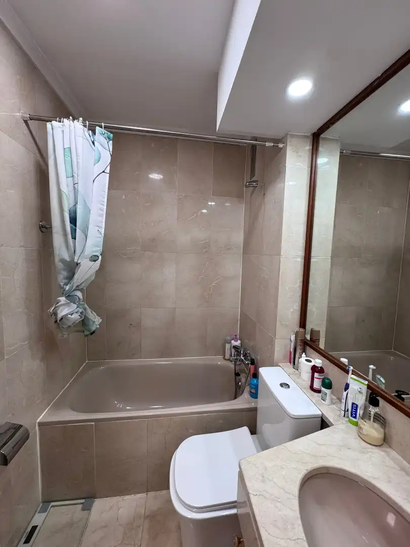 Baño de Piso en venta en Badalona con Aire acondicionado, Parquet y Balcón