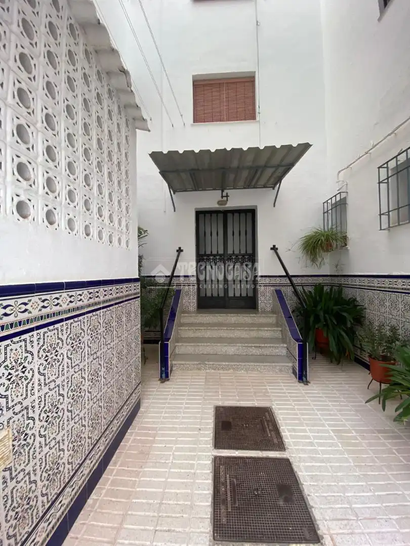 Vista exterior de Piso en venta en Écija con Aire acondicionado, Calefacción y Balcón