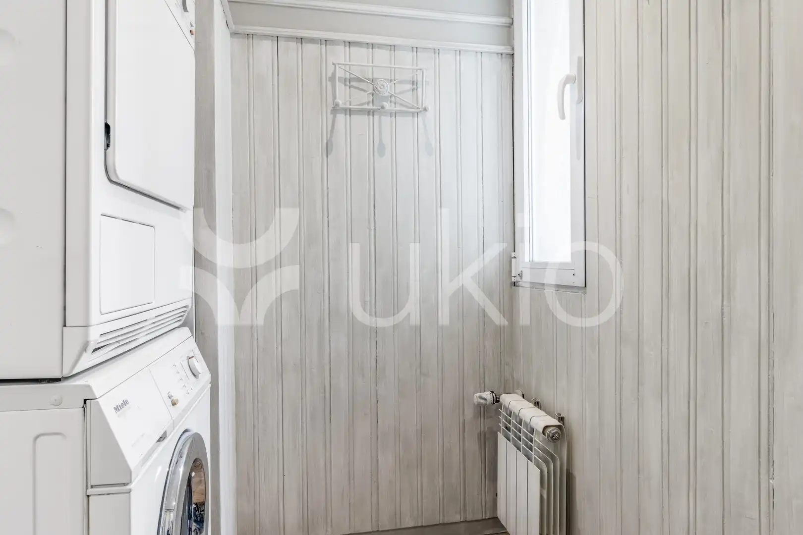 Bedroom of Duplexes for rent in Madrid  with Air Conditioner, Heating and Furnished