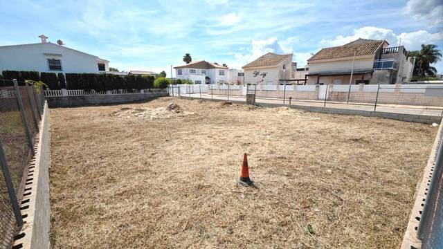 Terreno residencial en Venta en Daimús
