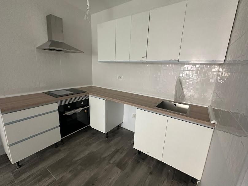Kitchen of Planta baja for sale in Getafe