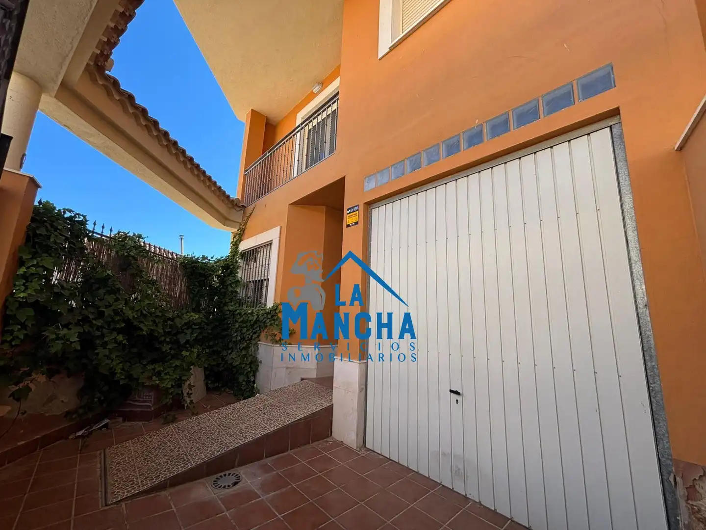 Exterior view of Detached homes for sale in Albacete  with Heating, Private garden and Terrace