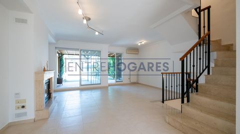 Foto 3 von Einfamilien-Reihenhaus zum Verkauf in Moncada, Valencia