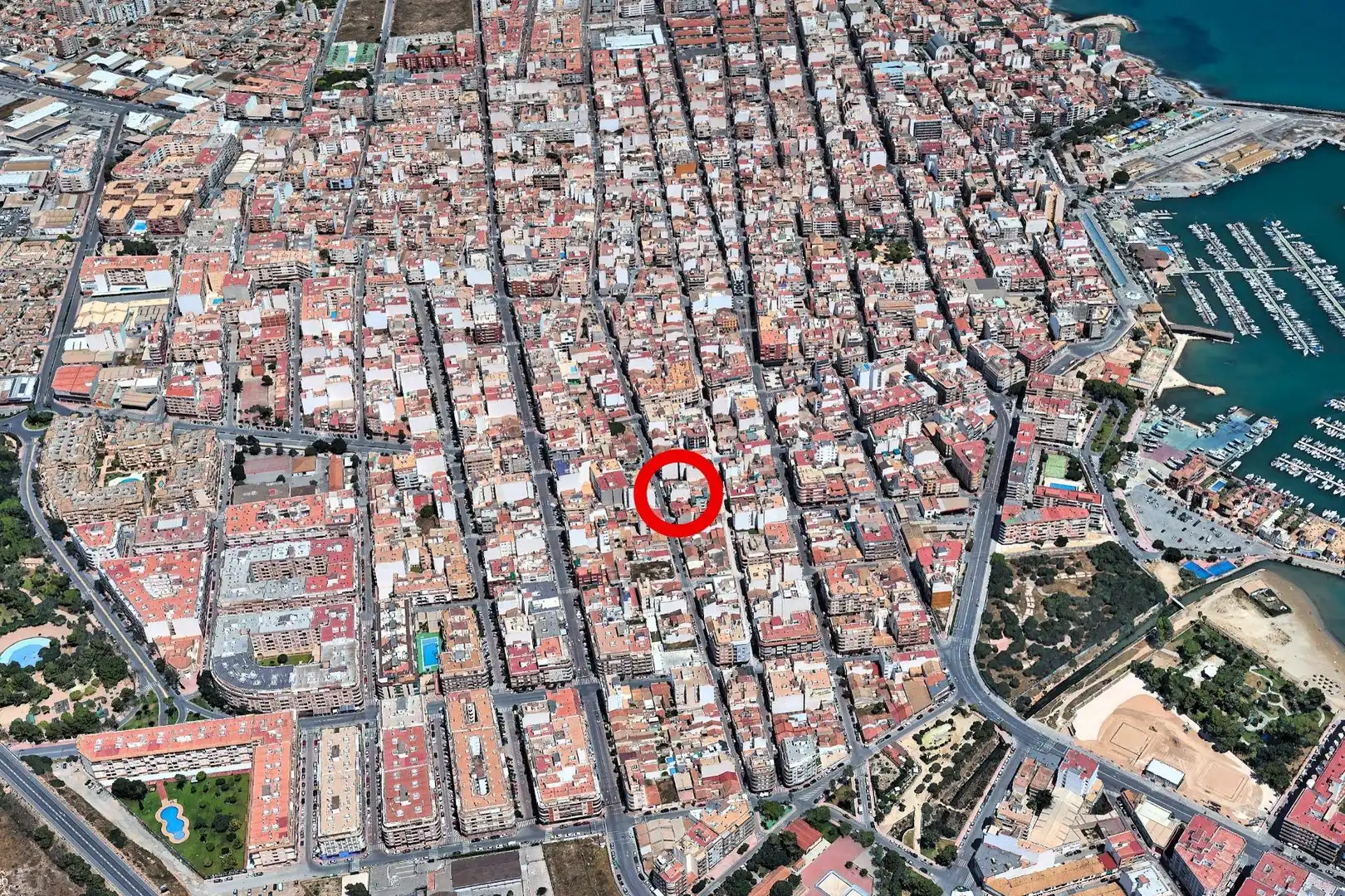 Vista exterior de Apartament en venda en Torrevieja amb Aire condicionat, Calefacció i Terrassa