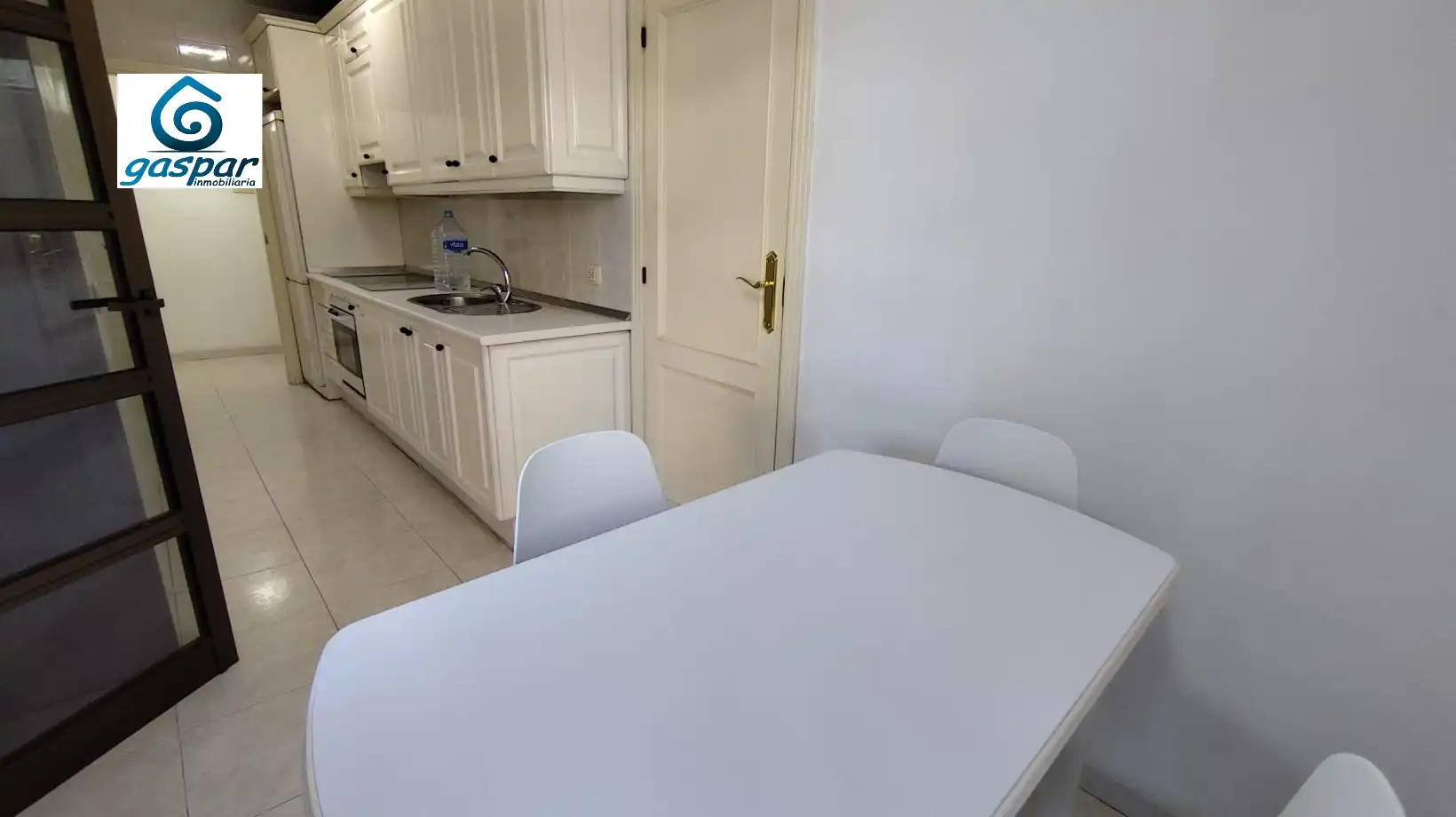 Cocina de Piso de alquiler en San Cristóbal de la Laguna con Jardín privado, Horno y Balcón