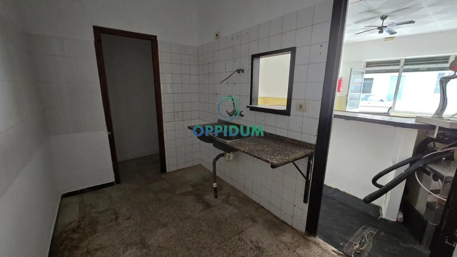 Geschaftsraum zum Verkauf in Rio Eume, 20, Porta Nova
