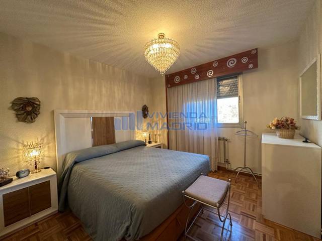 Piso en Venta en Pablo Neruda en Palomeras Sureste