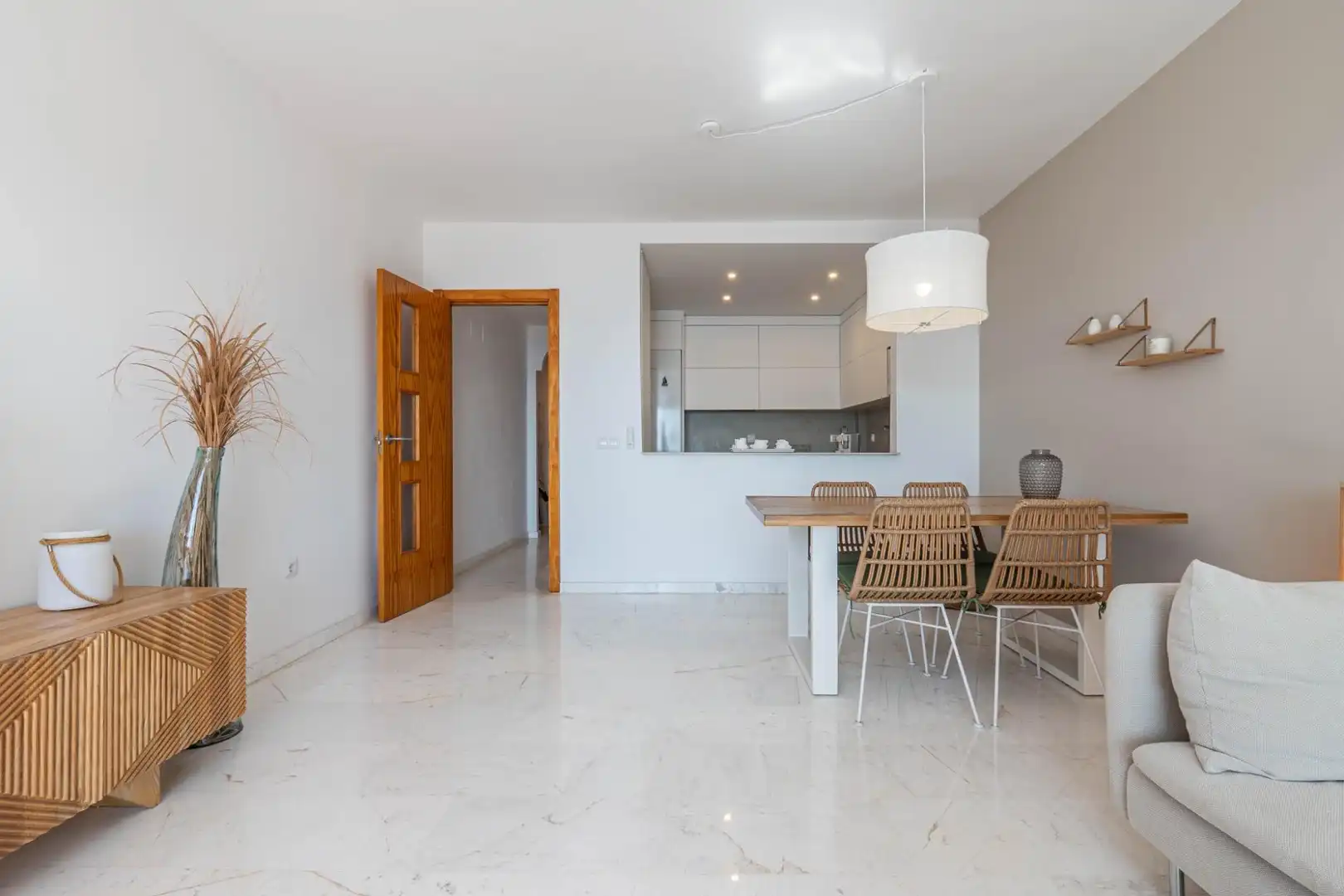 Apartamento en venta en Almuñécar con Jardín privado, Terraza y Piscina comunitaria