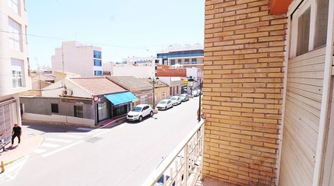 Foto 3 de Piso en venta en Avinguda del País Valencià, 70, Pueblo, Guardamar del Segura