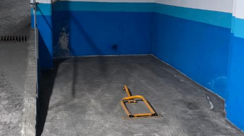 Foto 2 de Garatge en venda a Plaza Chaparil, 11, Chaparil - Torrecilla - Punta Lara, Málaga