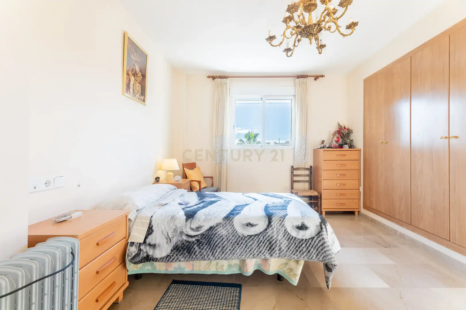 Habitación de Piso en venta en Valencia con Aire acondicionado, Trastero y Horno
