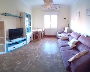 Living room of Flat for sale in  Pamplona / Iruña