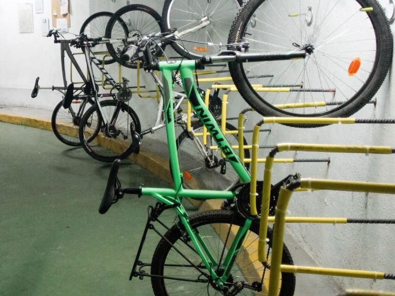 Vista exterior de Traster de lloguer en Sant Climent de Llobregat amb Alarma