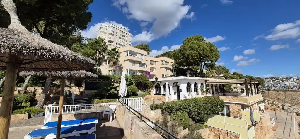 Apartamento en venta en Calvià con Aire acondicionado, Terraza y Piscina comunitaria
