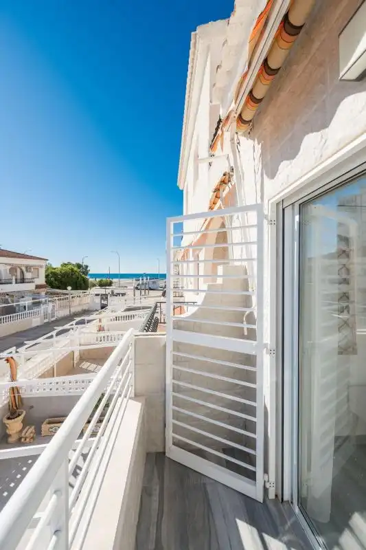 Casa pareada con terraza en venta en Calle Biar, imagen 18