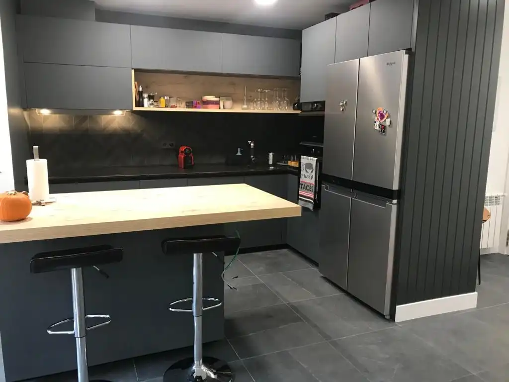Kitchen of Flat for rent in Madrid  with Air Conditioner, Heating and Terrace