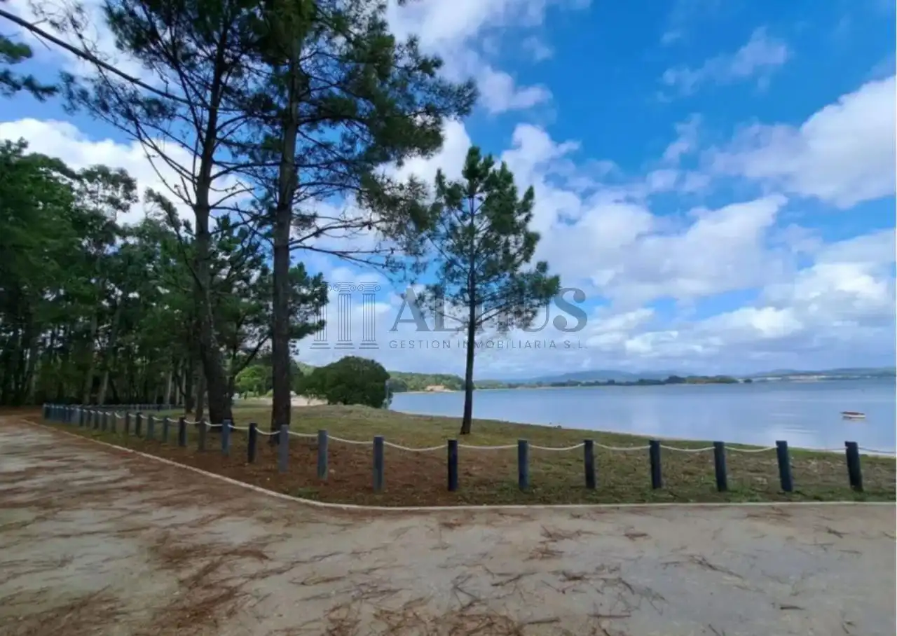 Casa o chalet en venta en Boiro con Calefacción, Jardín privado y Amueblado