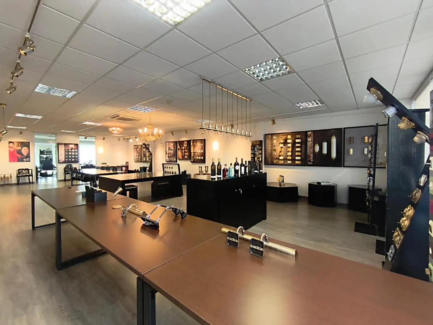 Nau industrial en venda en Badalona