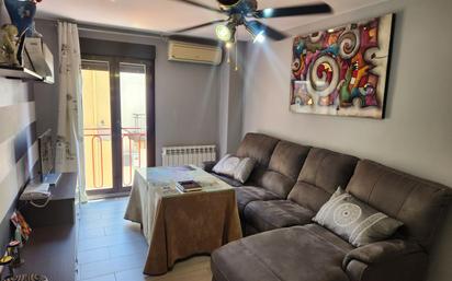 Living room of Flat for sale in  Jaén Capital  with Air Conditioner, Heating and Balcony