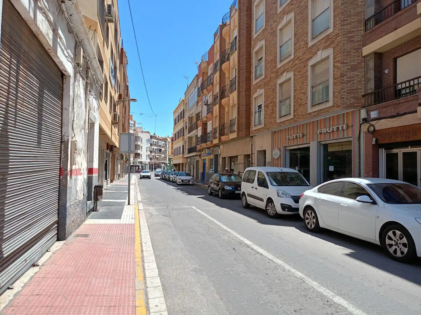 Local comercial en venda a Adra