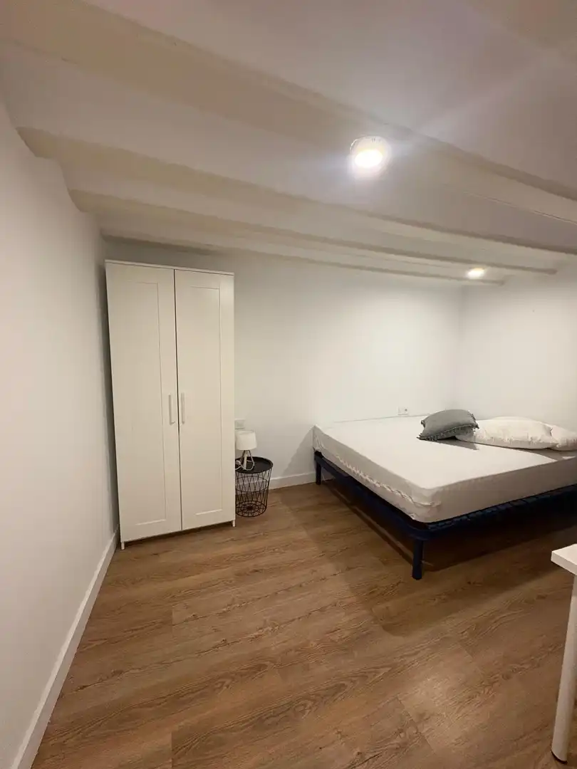 Habitación de Piso en venta en Cádiz