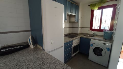Foto 3 de Piso en venta en Calle Narciso, 4, Los Pacos, Fuengirola