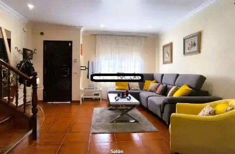 Sala d'estar de Casa adosada en venda en San Cristóbal de la Laguna amb Aire condicionat, Jardí privat i Terrassa