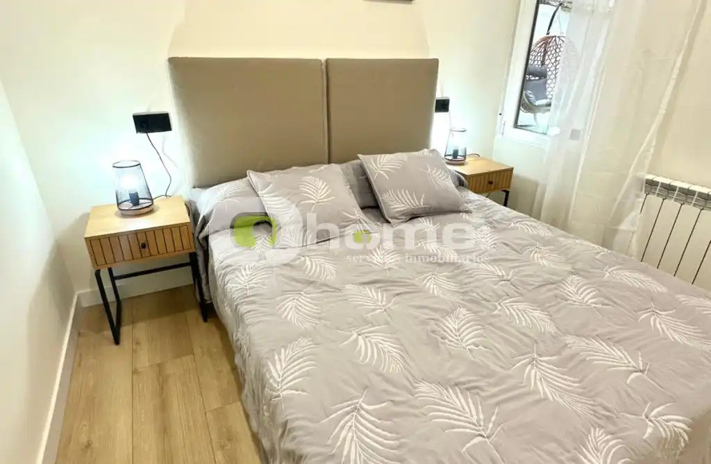 Bedroom of Flat for sale in Zamora Capital   with Heating, Terrace and Furnished