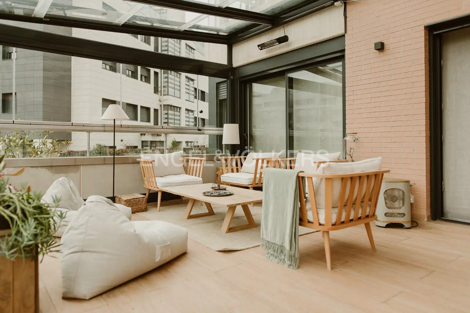 Terrace of Flat for rent in La Moraleja  with Air Conditioner, Heating and Private garden