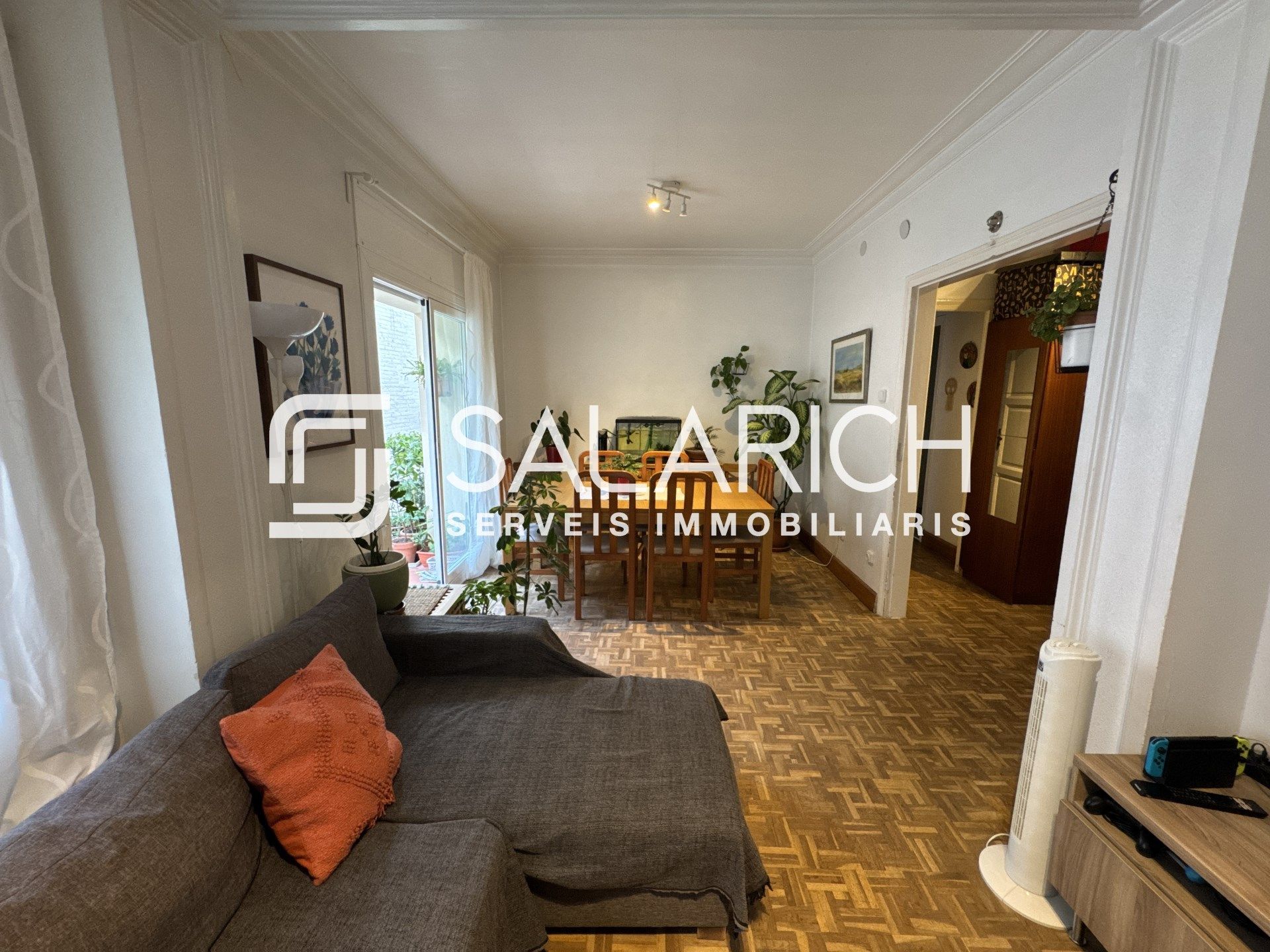 Living room of Flat for sale in  Barcelona Capital