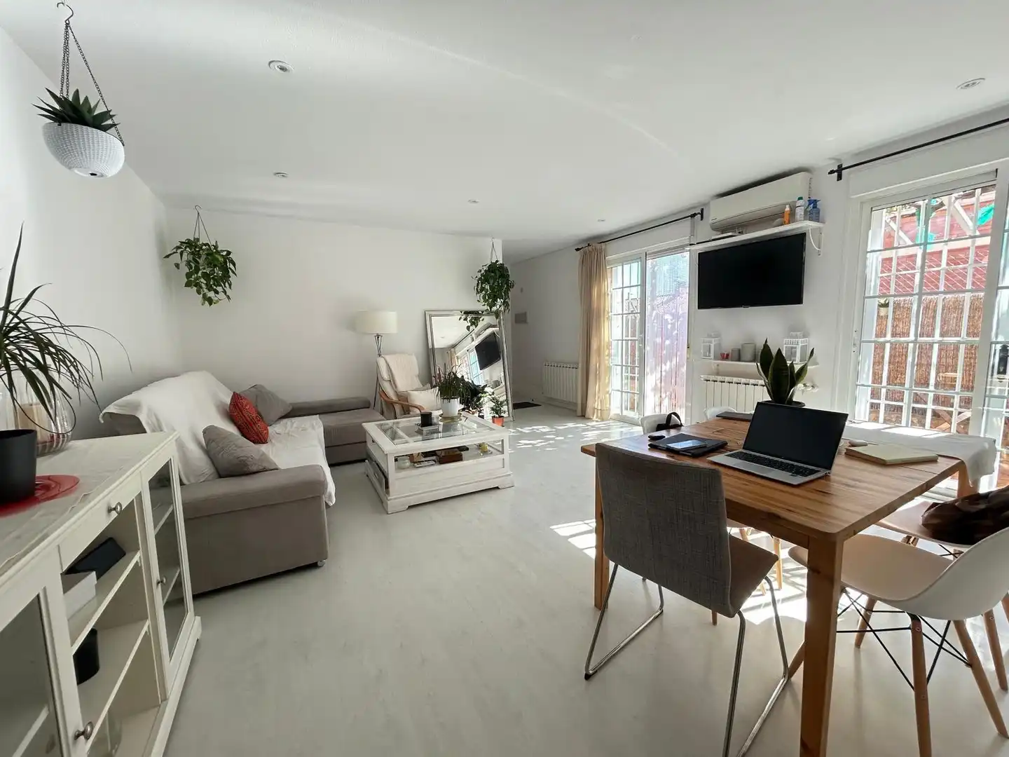Sala d'estar de Casa o xalet en venda en Pioz amb Aire condicionat i Calefacció