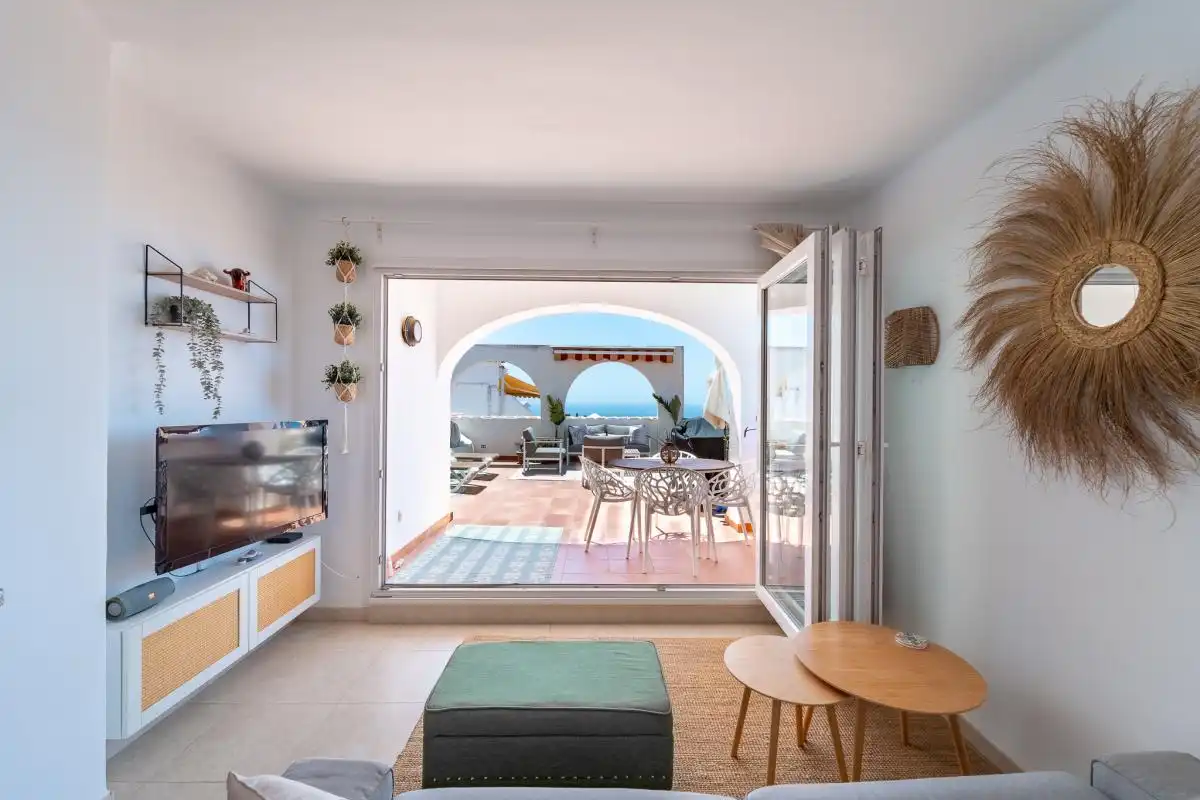 Sala de estar de Ático en venta en Nerja con Aire acondicionado, Calefacción y Terraza
