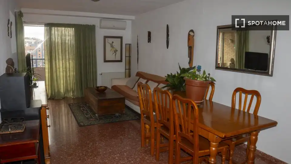 Room in Marxalenes