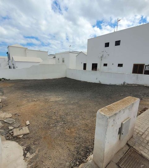 Foto 2 de Residencial en venda a Nasa, 11, Playa Honda, San Bartolomé