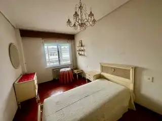 Habitación de Piso de alquiler en León Capital  con Calefacción, Parquet y Terraza