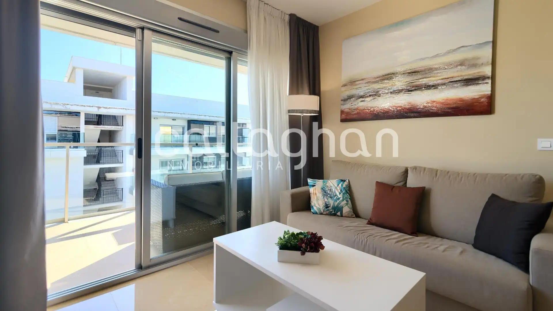 Sala de estar de Piso en venta en Oropesa del Mar / Orpesa con Aire acondicionado, Calefacción y Jardín privado
