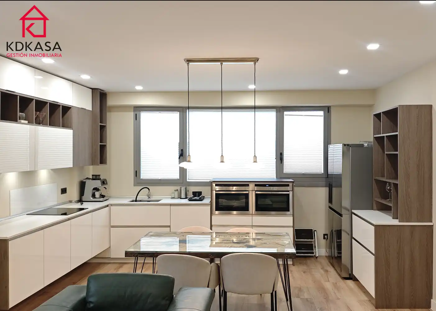 Kitchen of Flat for rent in Madrid  with Air Conditioner, Heating and Terrace