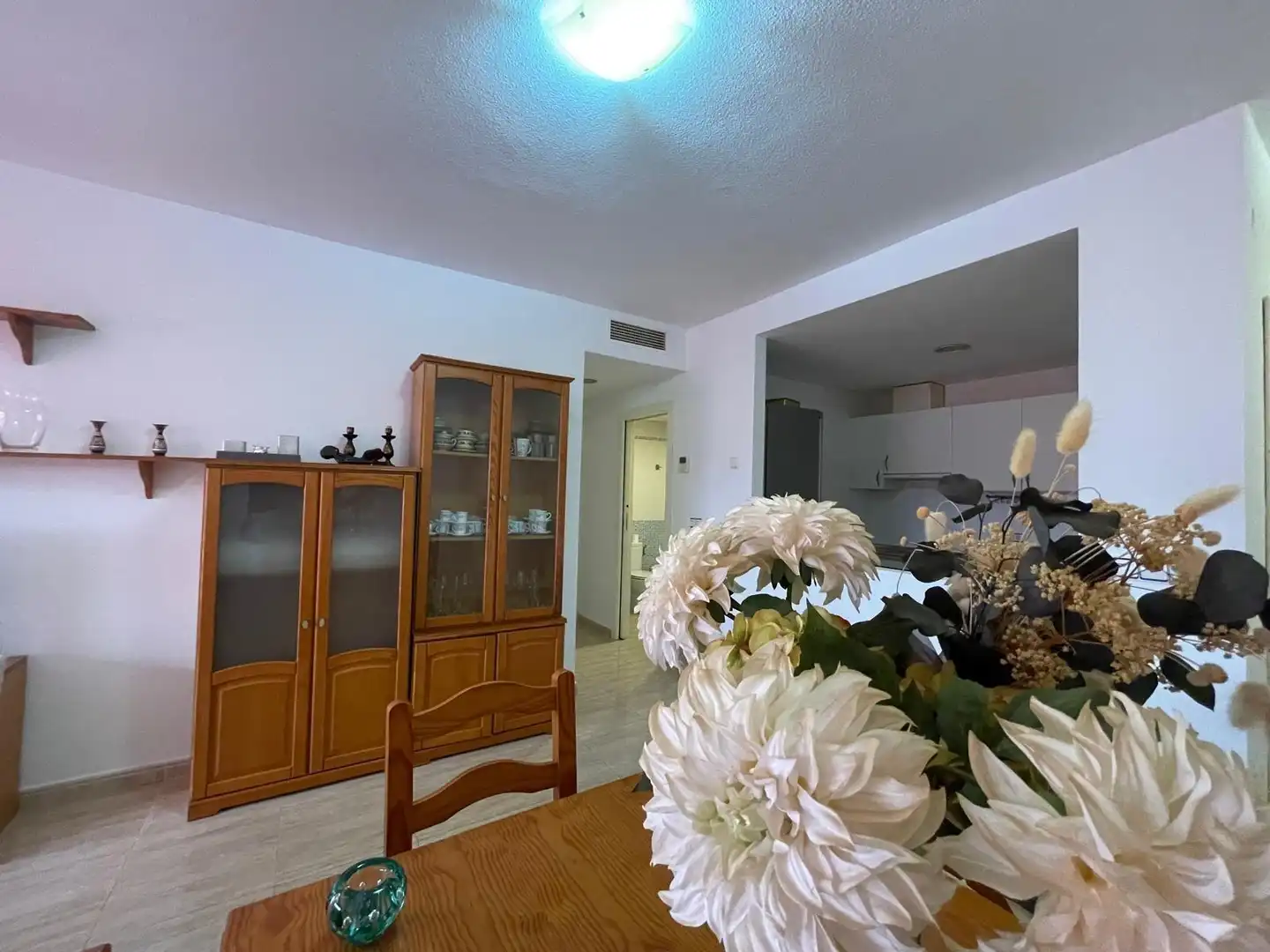 Menjador de Apartament en venda en Águilas amb Aire condicionat, Terrassa i Piscina