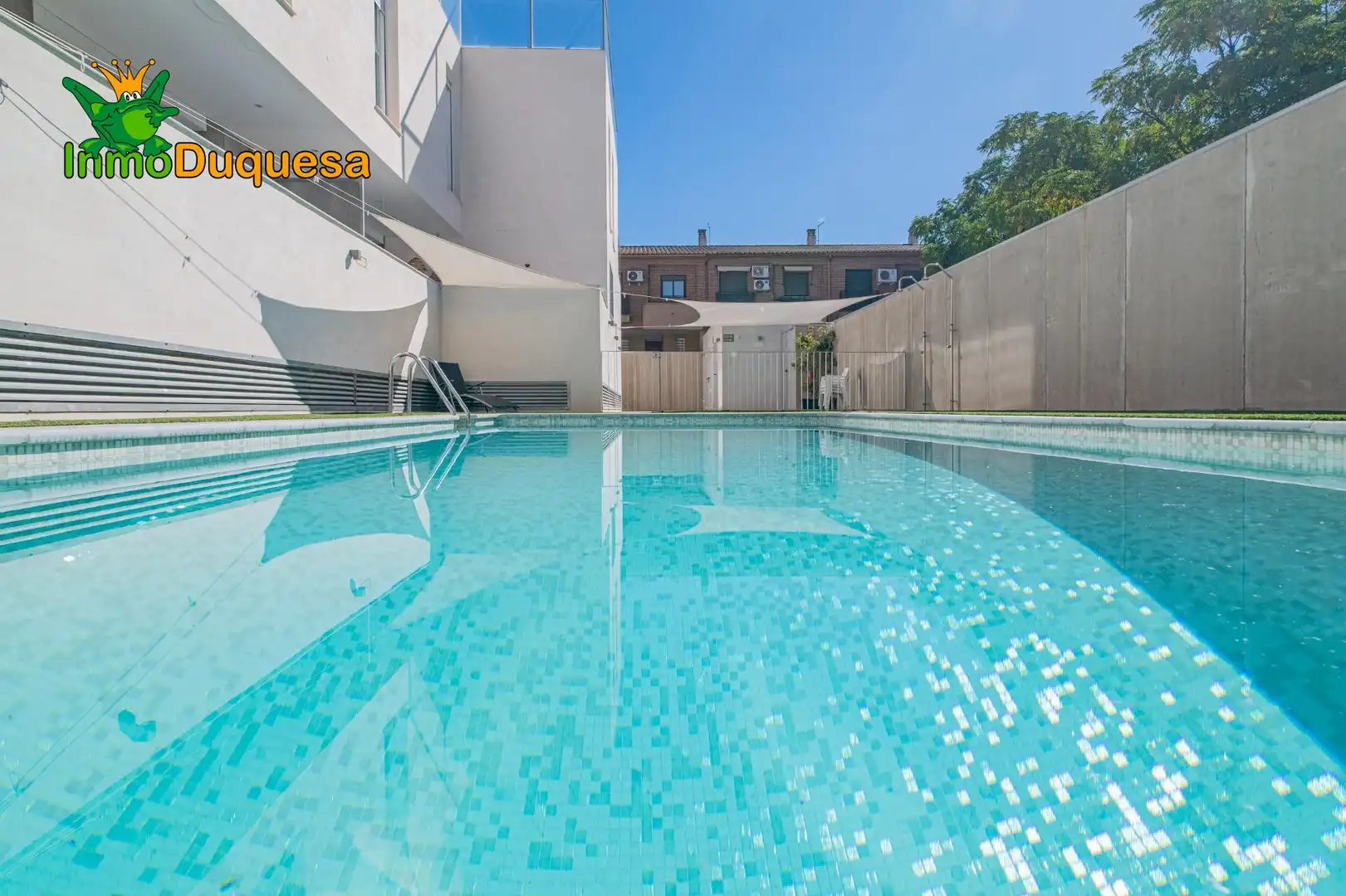Piscina de Pis en venda en Poniente