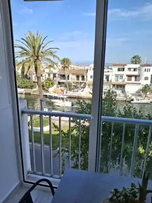 Exterior view of Apartments for sale in Empuriabrava  with Air Conditioner, Terrace and Furnished