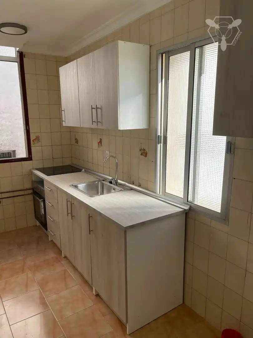 Kitchen of Flat for sale in Huelva  with Terrace and Furnished