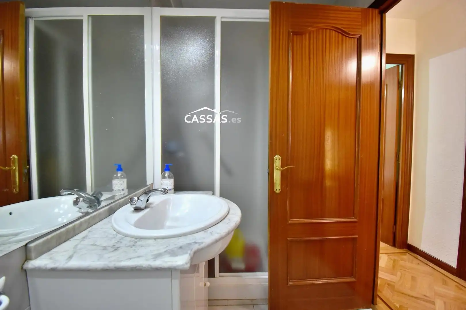 Badezimmer von Wohnung zum Verkauf in Torrejón de Ardoz mit Klimaanlage, Heizung und Parkett