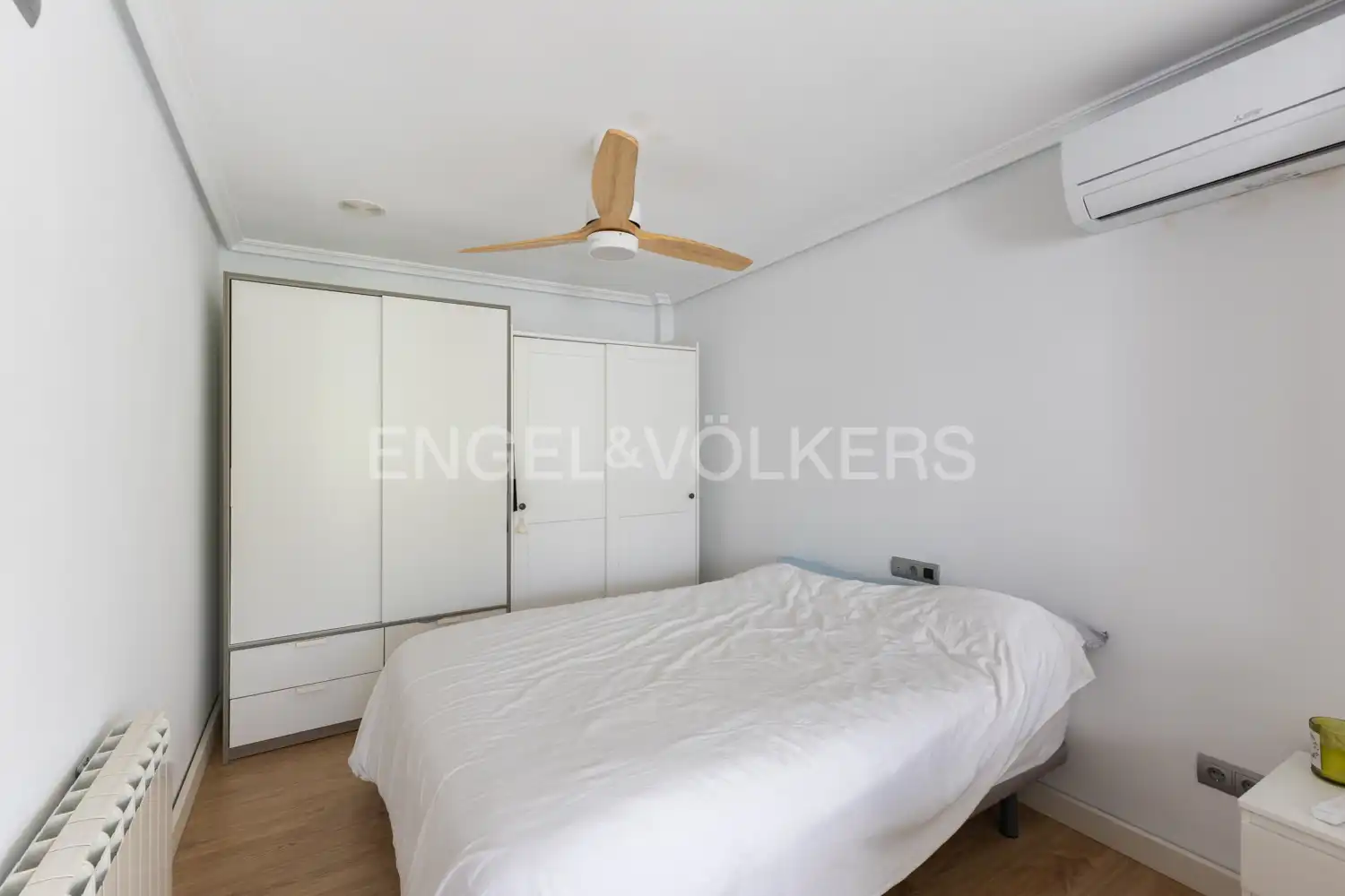 Dormitori de Casa o xalet en venda en Oropesa del Mar / Orpesa amb Aire condicionat, Calefacció i Jardí privat