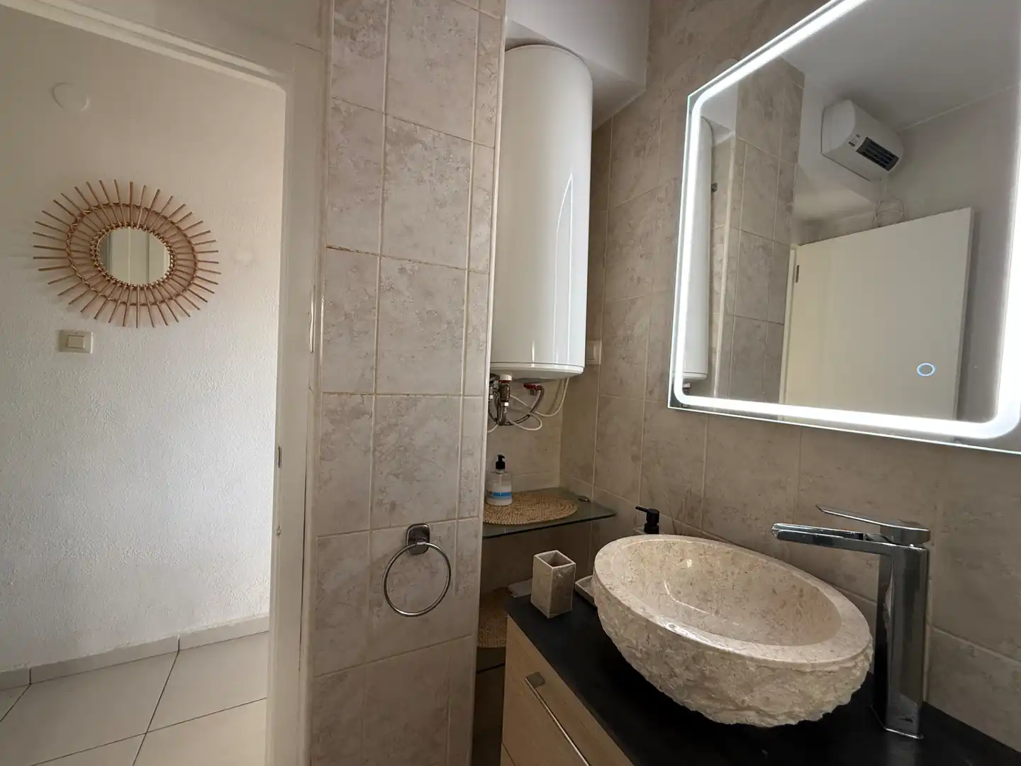 Bany de Apartament de lloguer en Dénia amb Calefacció, Terrassa i Traster