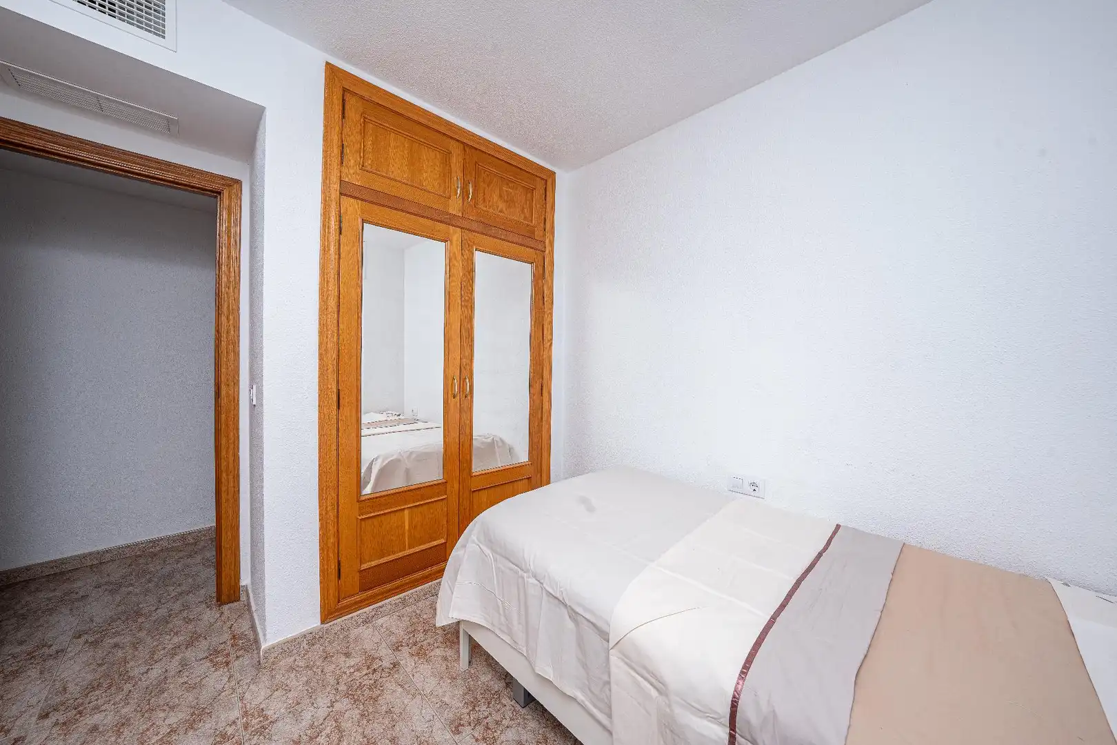 Bedroom of Flat for sale in Polop