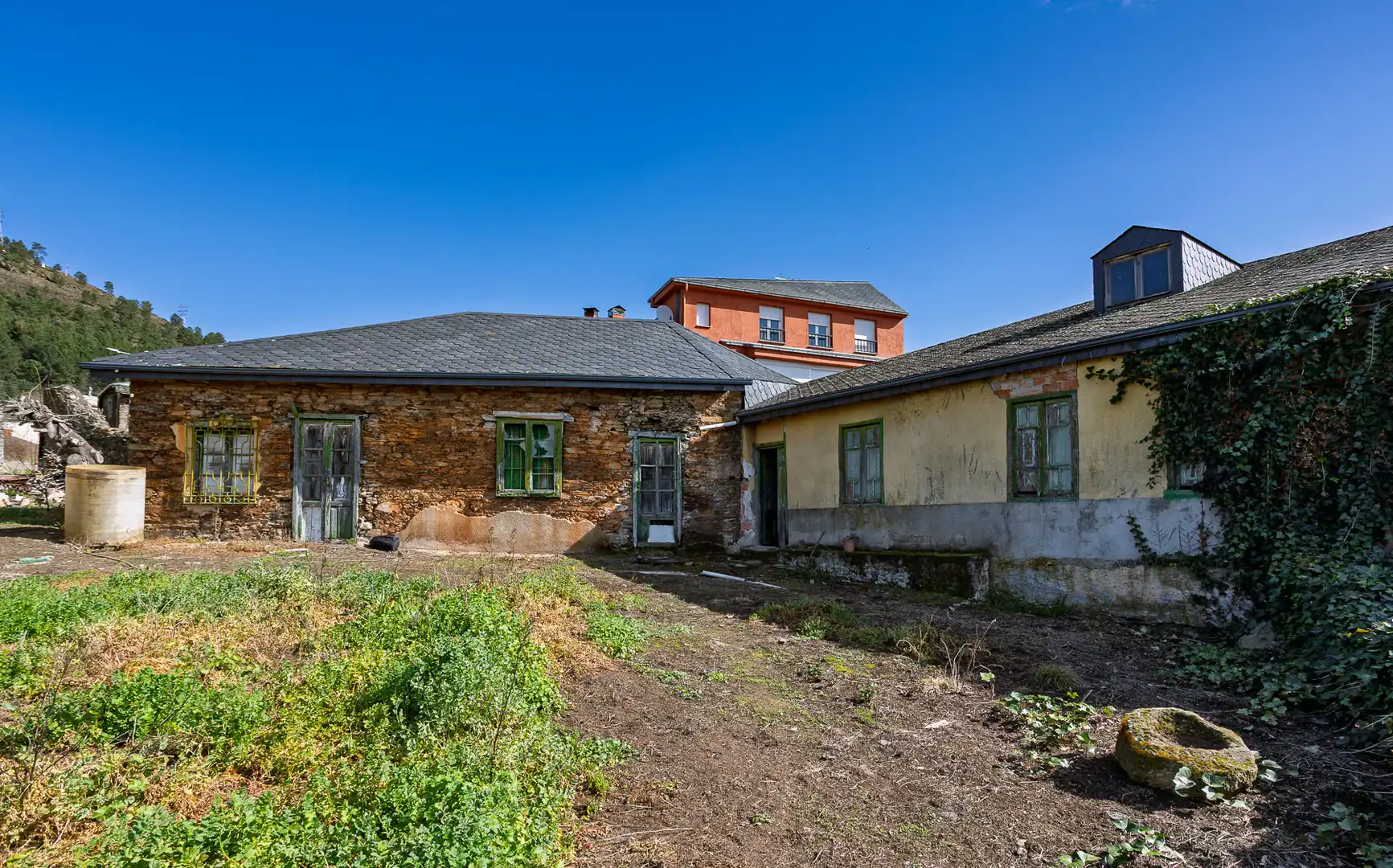 Vista exterior de Finca rústica en venta en A Rúa 