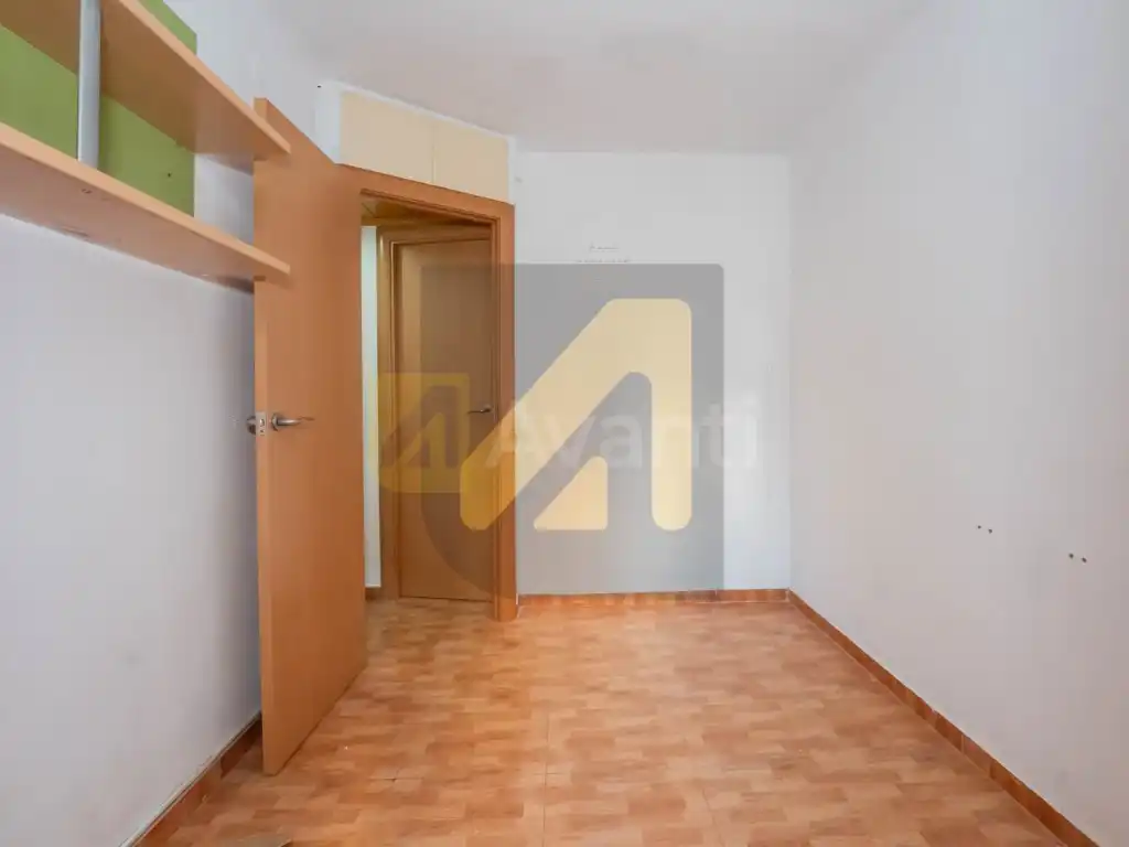 Habitación de Apartamento en venta en L'Hospitalet de Llobregat