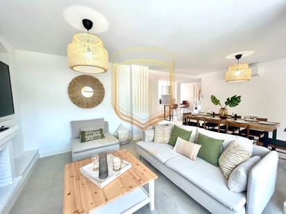 Sala d'estar de Dúplex en venda en Altea amb Aire condicionat i Terrassa